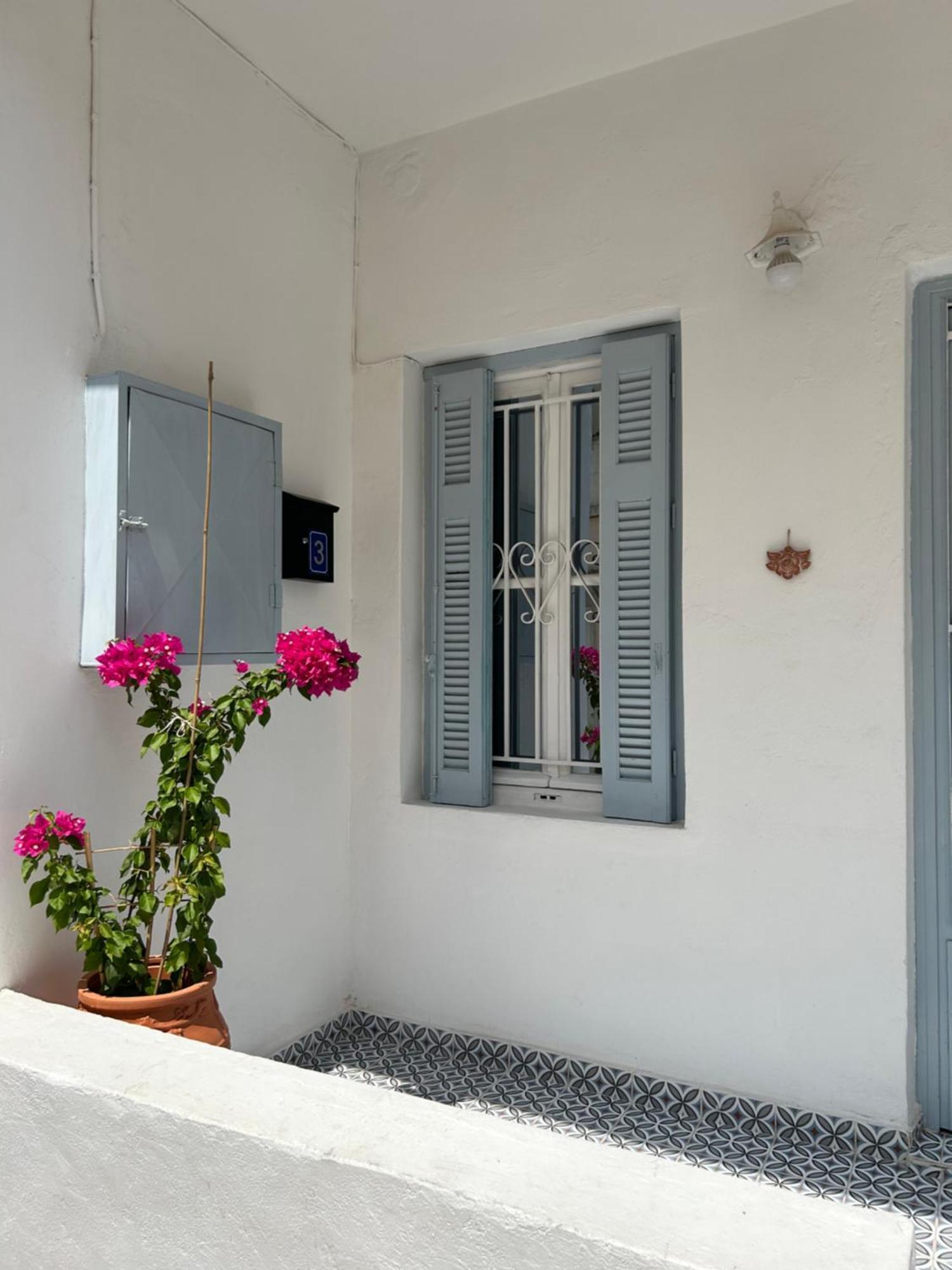 Cozy House With Backyard At Iraklio Attikis Daire Atina Dış mekan fotoğraf